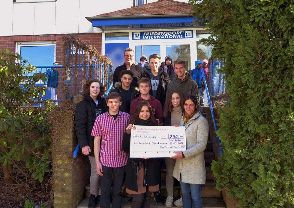 GHZ-Realschüler laufen für das Friedensdorf GHZ-Realschüler laufen für das Friedensdorf